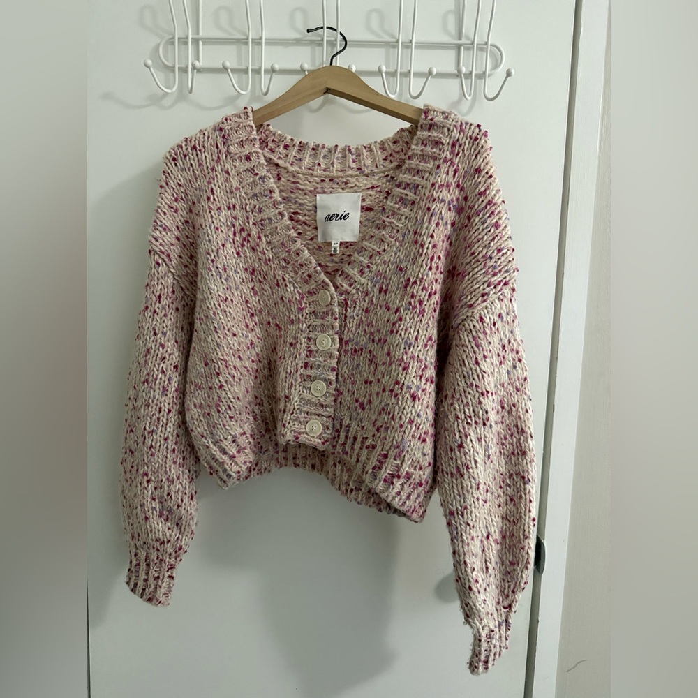 Aerie Cream and Pink Speckled Button-Up Cropped Cardigan